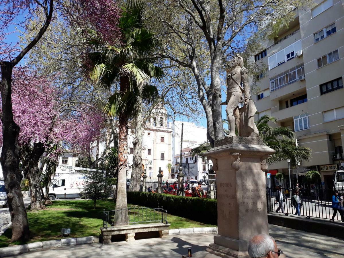 Puerta Alameda Suites Ronda Exteriör bild